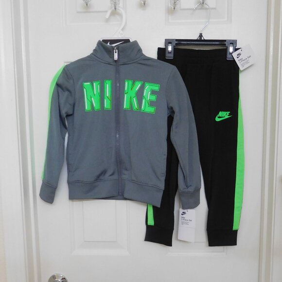 NWT 2pc Nike Gray Green Zip Coat & Black Green Pants Set sz 4 - Picture 1 of 1